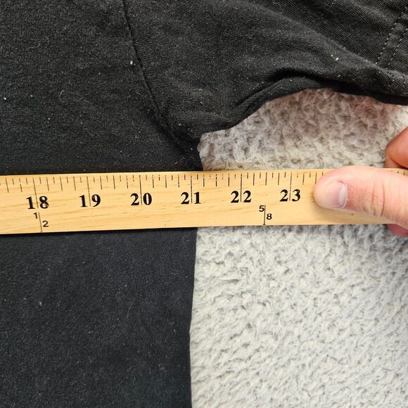 Bad Bunny T-Shirt Mens Large Black 2022 Tour Merch Tee Short Sleeve - Picture 6 of 8